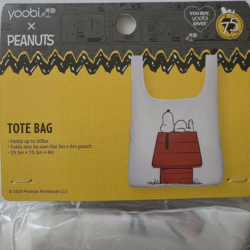 Peanuts Snoopy YOOBI X Peanuts Foldable Reuseable Tote Bag NWT - Picture 2 of 3